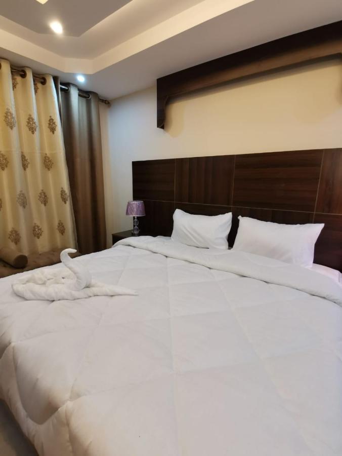 Nice View Hotel فندق الأطلالة الجميلة للعائلات فقط Aqaba Exterior photo