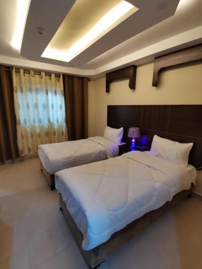 Nice View Hotel فندق الأطلالة الجميلة للعائلات فقط Aqaba Exterior photo